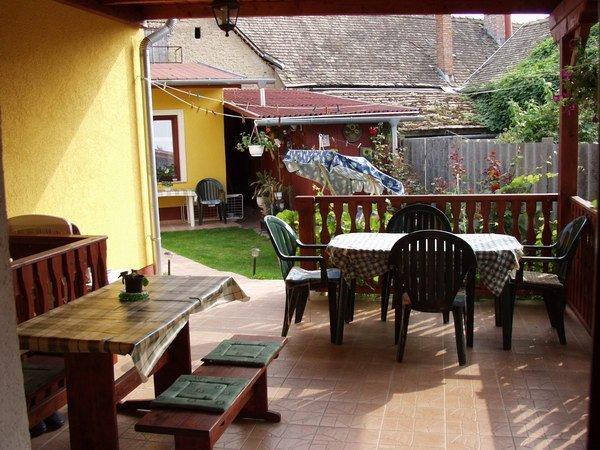 Zach Klara Utcai Apartman Вишеград Экстерьер фото